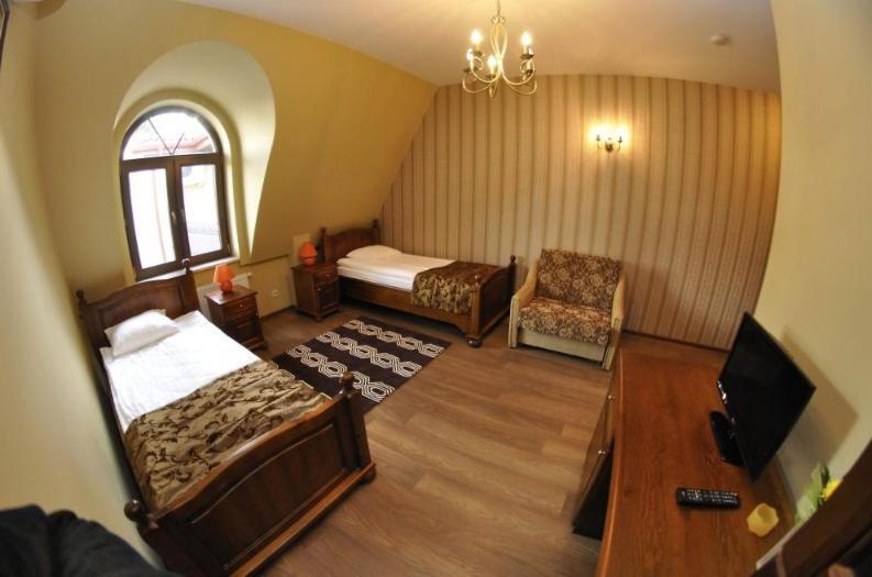 Krysztalowy Palacyk Kozienice Zimmer foto